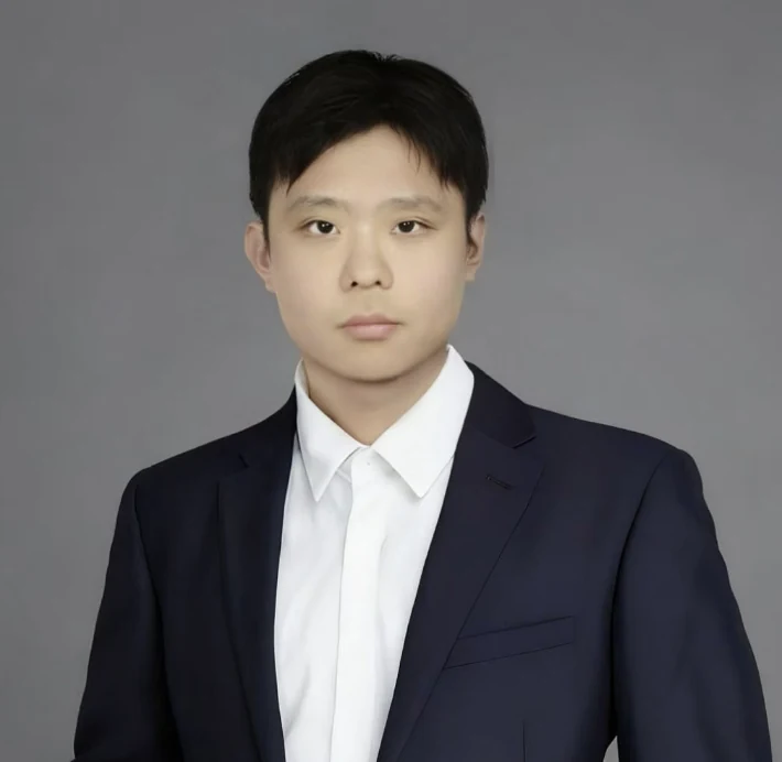 Yan Liang